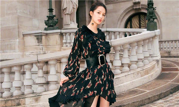 正蓝标题：包生男孩机构：助你成功代怀生子，实现家庭梦想